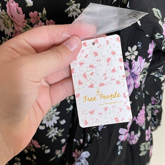 Floral Ruffle Women's Top - Picture 12 of 15